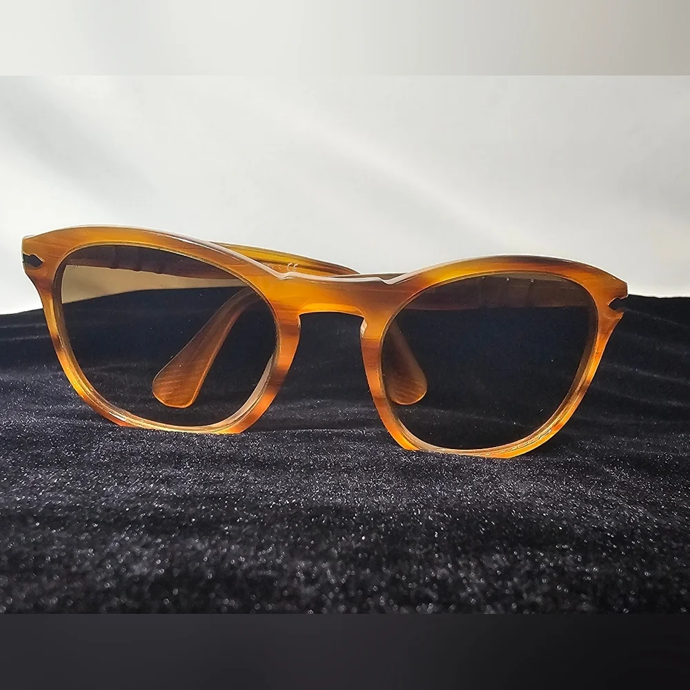 Persol 3056-S Sunglasses 960/51 Striped Honey 51mm Crystal Glass Lens Italy